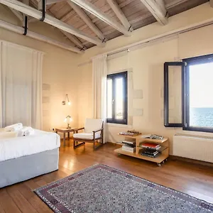 https://loft-chania.rethymnohotels.net